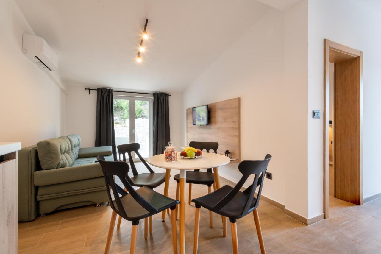 Apartmani Nocturno 네움 외부 사진
